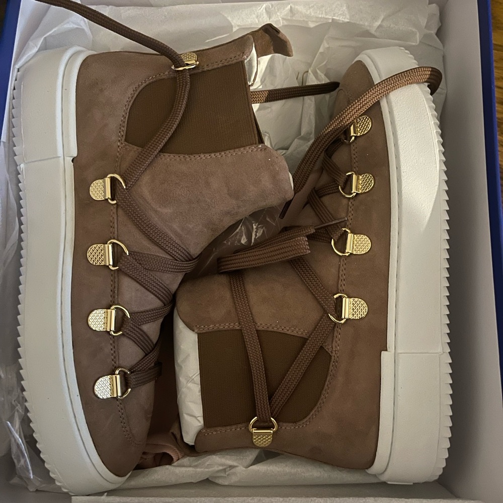 Stuart Weitzman shoes